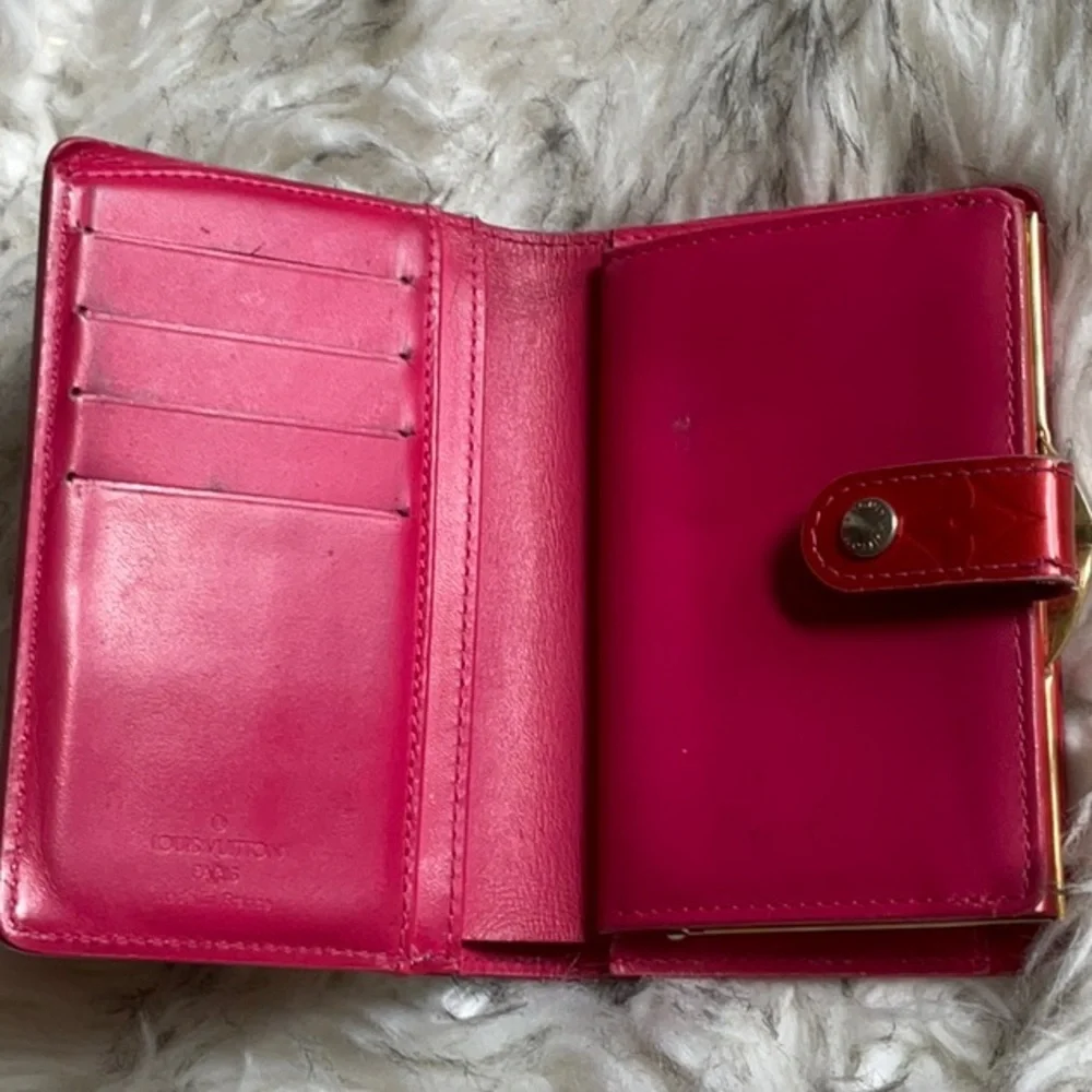 Louis Vuitton Red Wallet pink interior